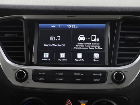 Used 2022 Hyundai Accent SEL image 15