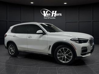 Used 2019 BMW X5 xDrive40i w/ Premium Package 2 video 1