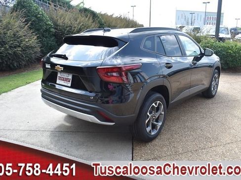 Certified 2024 Chevrolet Trax LT w/ Driver Confidence Package FWD image 10