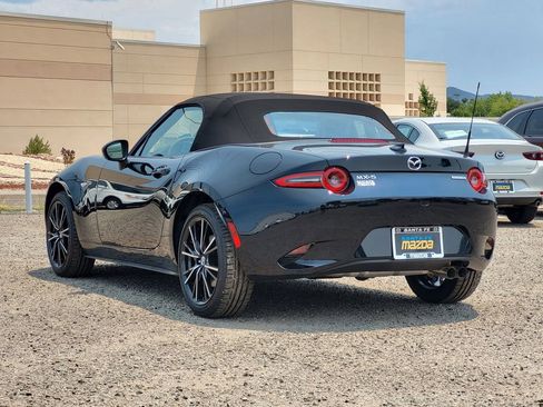 New 2025 MAZDA MX-5 Miata Grand Touring w/ Weather Package image 4