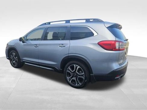 Used 2023 Subaru Ascent Touring image 3