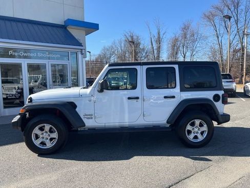 Used 2019 Jeep Wrangler Unlimited Sport S image 3