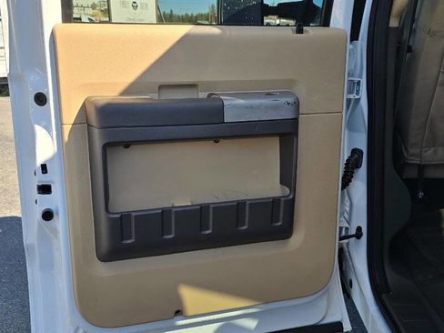 Used 2015 Ford F250 XLT w/ XLT Value Package image 15