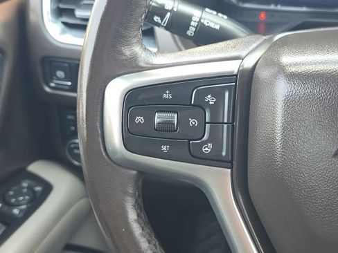 Used 2023 Chevrolet Tahoe Z71 w/ Luxury Package image 32