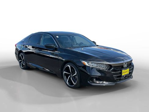 Used 2022 Honda Accord Sport image 7