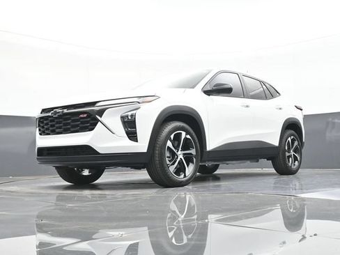 New 2026 Chevrolet Trax RS w/ Driver Confidence Package FWD image 49