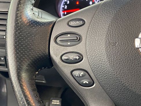 Used 2010 Nissan Altima 2.5 SL w/ SL Pkg image 18