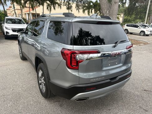 Used 2023 GMC Acadia SLT FWD image 5
