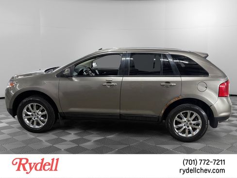 Used 2014 Ford Edge SEL w/ Driver Entry Package AWD/4WD image 2