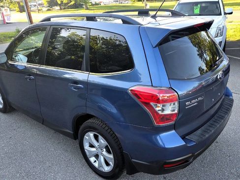 Used 2014 Subaru Forester 2.5i Limited AWD/4WD image 9
