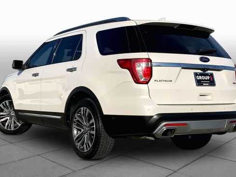 Used 2017 Ford Explorer Platinum AWD/4WD image 12