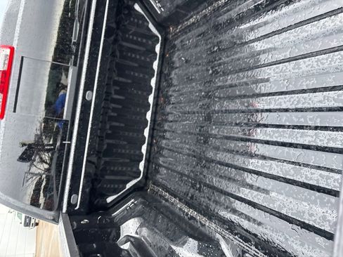 Certified 2024 Chevrolet Colorado LT w/ LT Convenience Package image 5