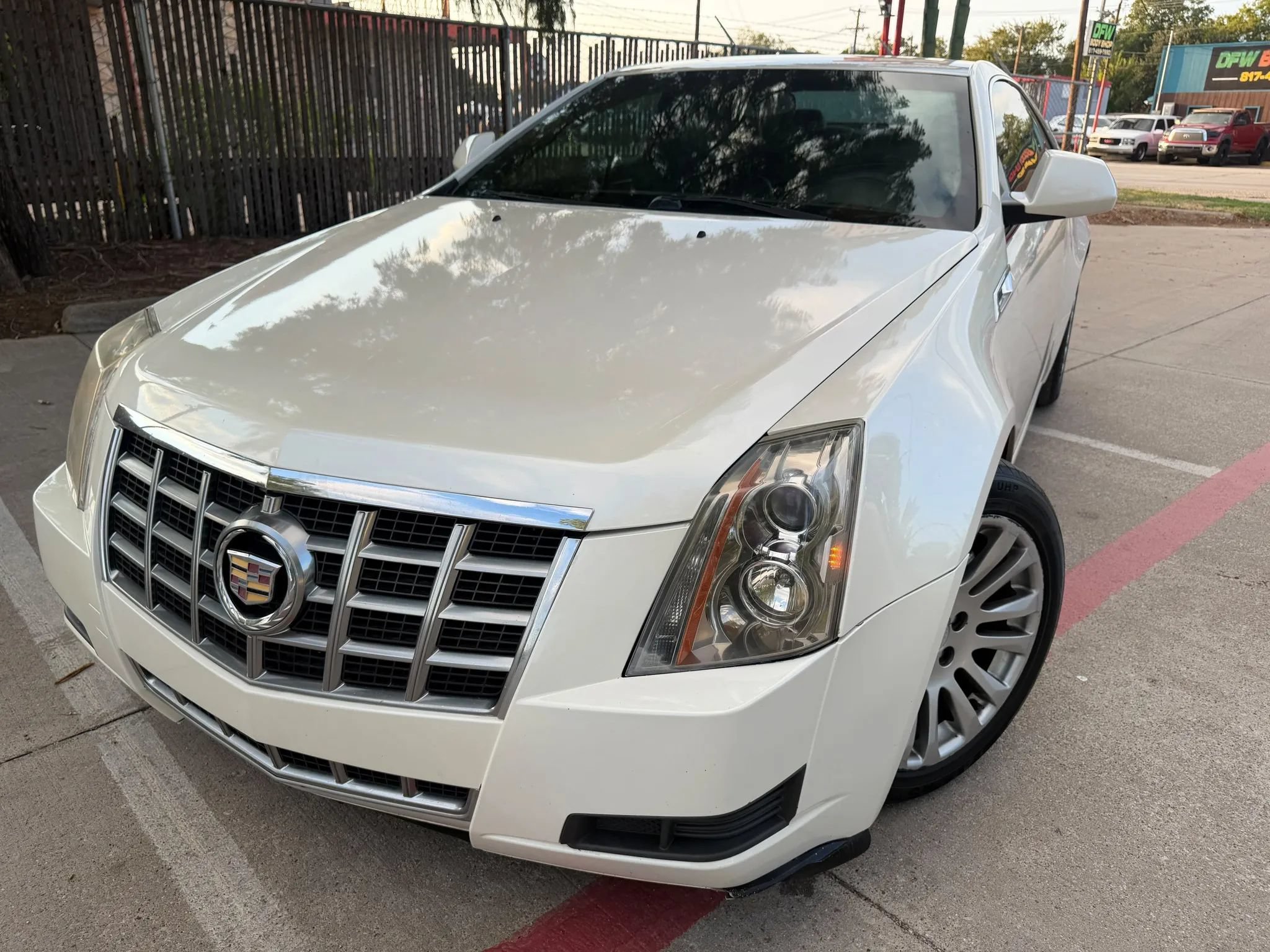 Used 2013 Cadillac CTS Coupe RWD image 1