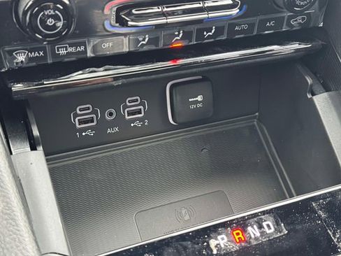 New 2026 Jeep Grand Cherokee Laredo image 13