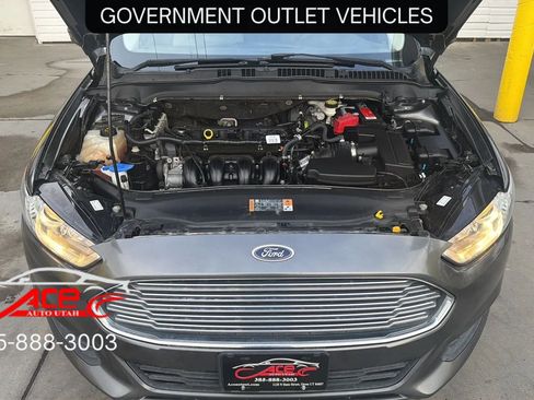 Used 2016 Ford Fusion S image 9