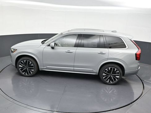 Used 2026 Volvo XC90 B6 Ultra w/ Protection Package AWD/4WD image 14