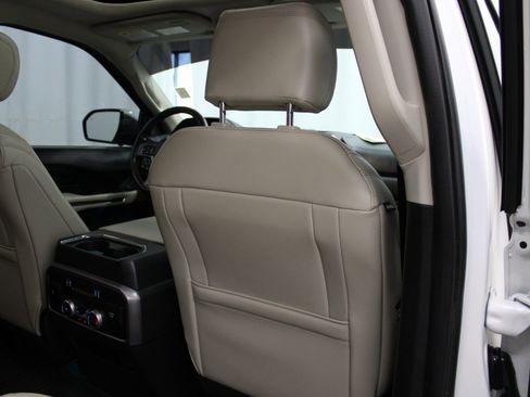 Used 2021 Ford Expedition Max Platinum image 30