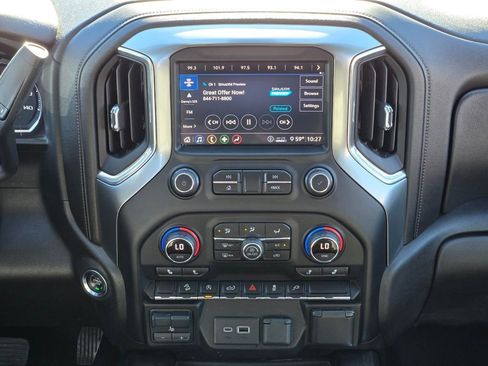 Used 2020 Chevrolet Silverado 1500 LT Trail Boss image 16