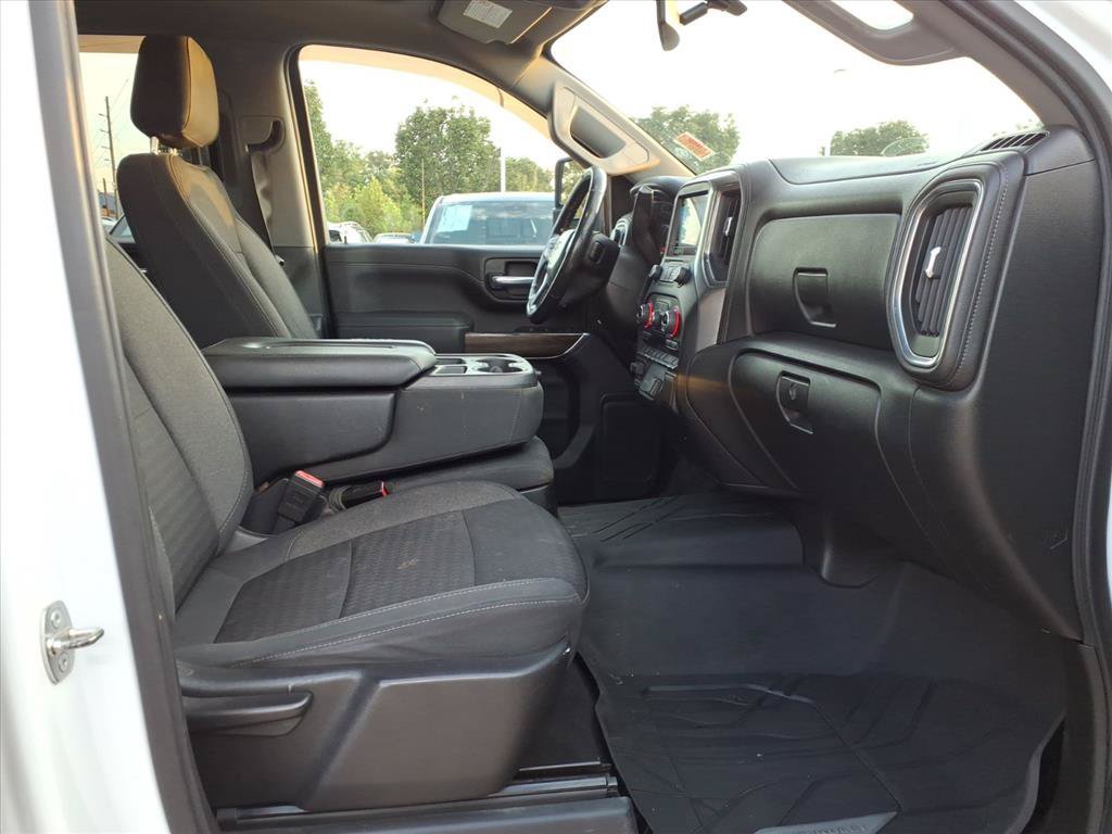 Used 2020 Chevrolet Silverado 2500 LT w/ Texas Edition AWD/4WD image 17