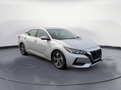 Used 2023 Nissan Sentra SV image 7