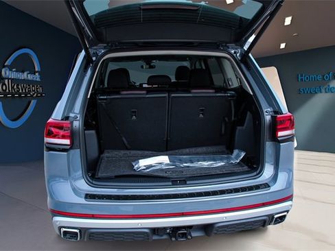 New 2026 Volkswagen Atlas Peak Edition image 29