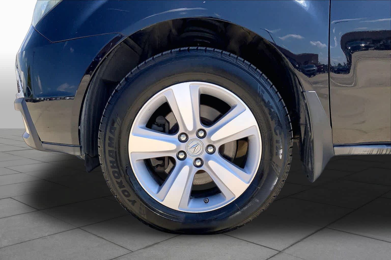 Used 2012 Acura MDX w/ Technology Package AWD/4WD image 11