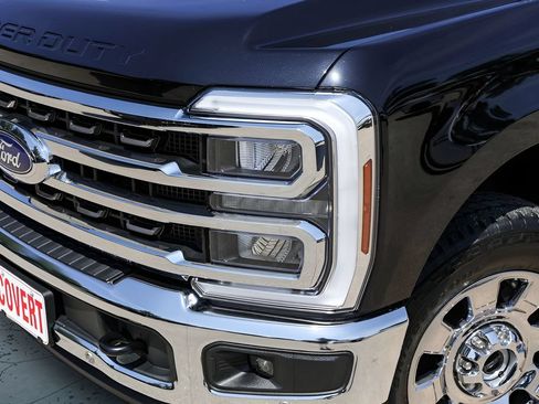 Used 2025 Ford F250 King Ranch w/ Chrome Package AWD/4WD image 3
