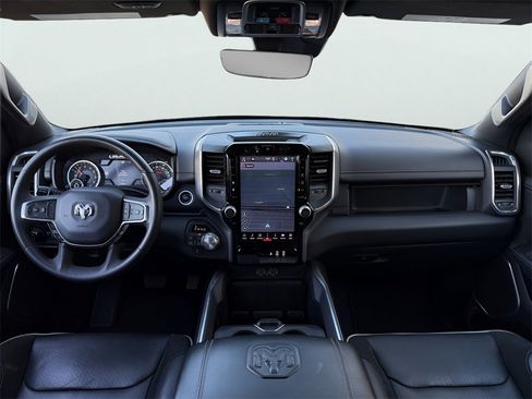 Used 2025 RAM 1500 Laramie image 16