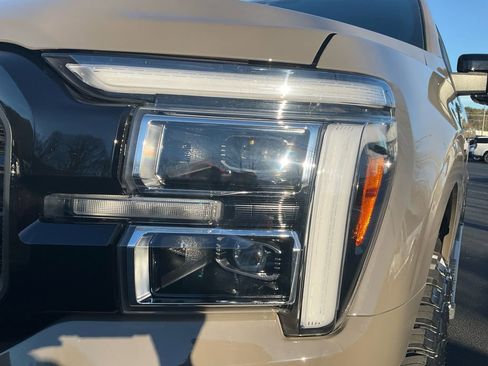 New 2025 Ford F150 Lariat w/ Equipment Group 502A High image 9