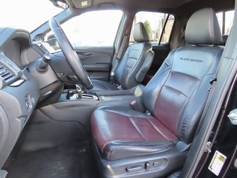 Used 2017 Honda Ridgeline Black Edition image 15