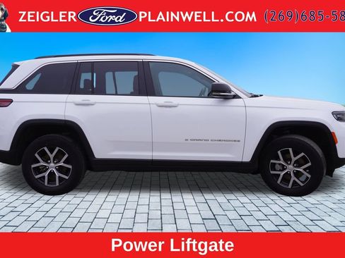 Used 2024 Jeep Grand Cherokee Limited AWD/4WD image 6