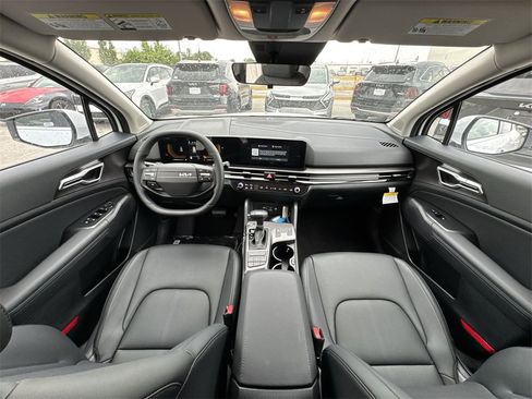 New 2026 Kia Sportage EX image 21
