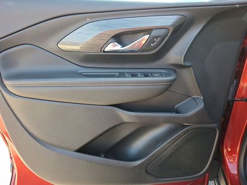 Certified 2023 GMC Terrain SLE image 10