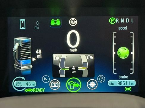 Used 2014 Chevrolet Volt w/ Enhanced Safety Package 1 image 30