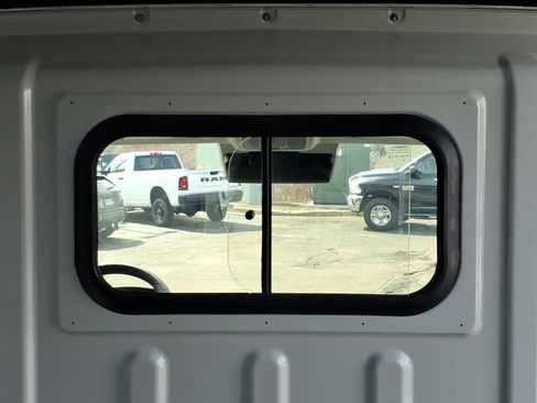 Used 2024 RAM ProMaster 2500 image 17