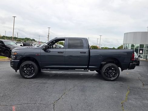 New 2026 RAM 2500 Tradesman AWD/4WD image 4