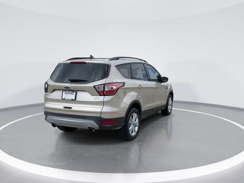 Used 2018 Ford Escape SEL FWD image 6