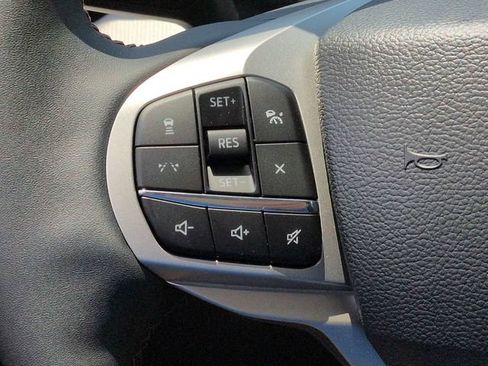 New 2026 Ford Explorer Active RWD image 26
