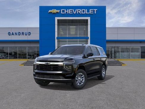 New 2026 Chevrolet Tahoe LS w/ LPO, Dark Essentials Package AWD/4WD image 8