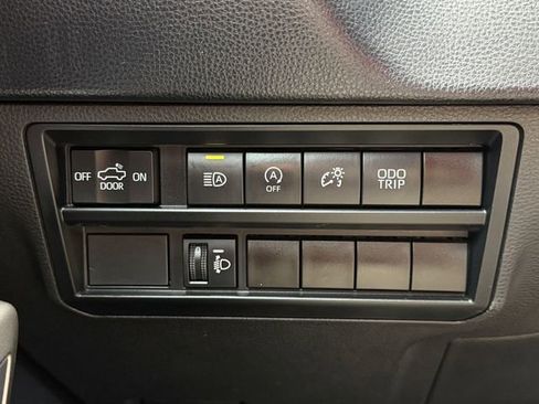 Used 2023 Toyota Tundra SR5 AWD/4WD image 22