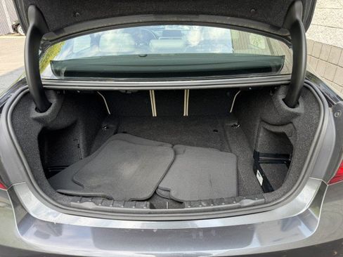 Used 2017 BMW 340i Sedan RWD image 8