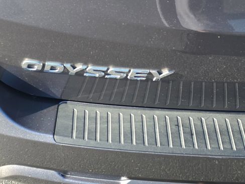 Certified 2026 Honda Odyssey EX-L image 7