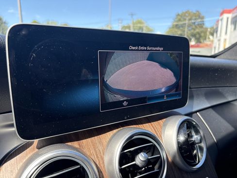 Used 2020 Mercedes-Benz C 300 4MATIC Sedan image 22