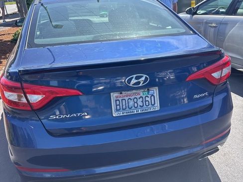 Used 2017 Hyundai Sonata Sport w/ Value Edition Package 02 FWD image 2