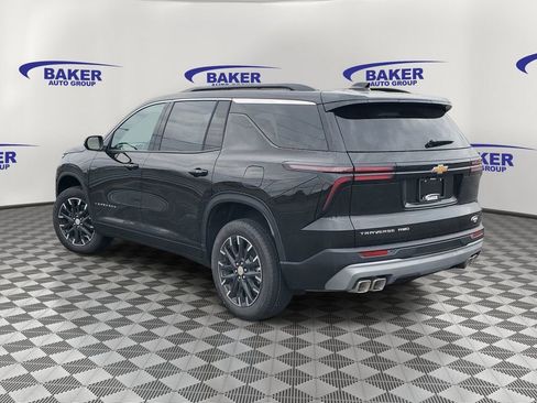 New 2026 Chevrolet Traverse LT w/ Sun and Wheel Package AWD/4WD image 3