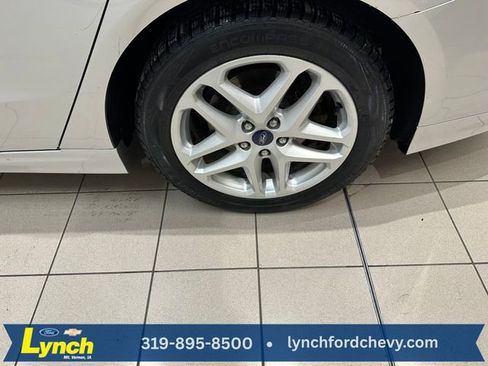 Used 2013 Ford Fusion SE image 23