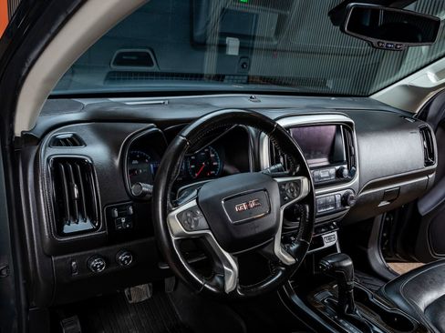 Used 2017 GMC Canyon SLT w/ Driver Alert Package AWD/4WD image 16