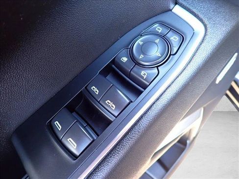 Used 2024 Chevrolet Silverado 1500 LTZ AWD/4WD image 16