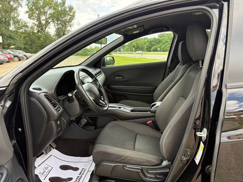 Used 2021 Honda HR-V Sport image 7