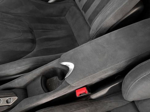 Used 2019 McLaren 720S Performance image 22